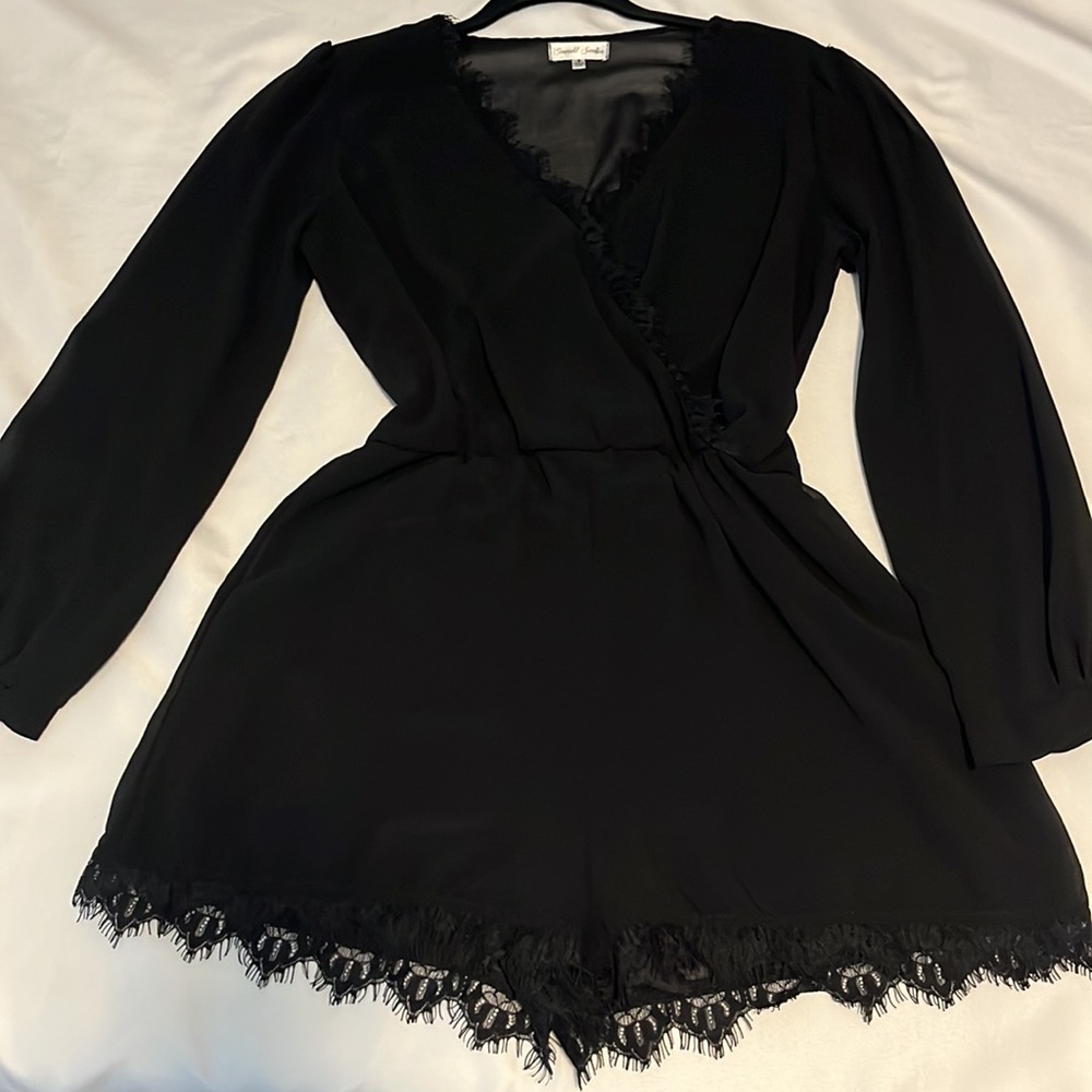 Emerald Sundae Black Shorts romper Size Small. Long sleeve